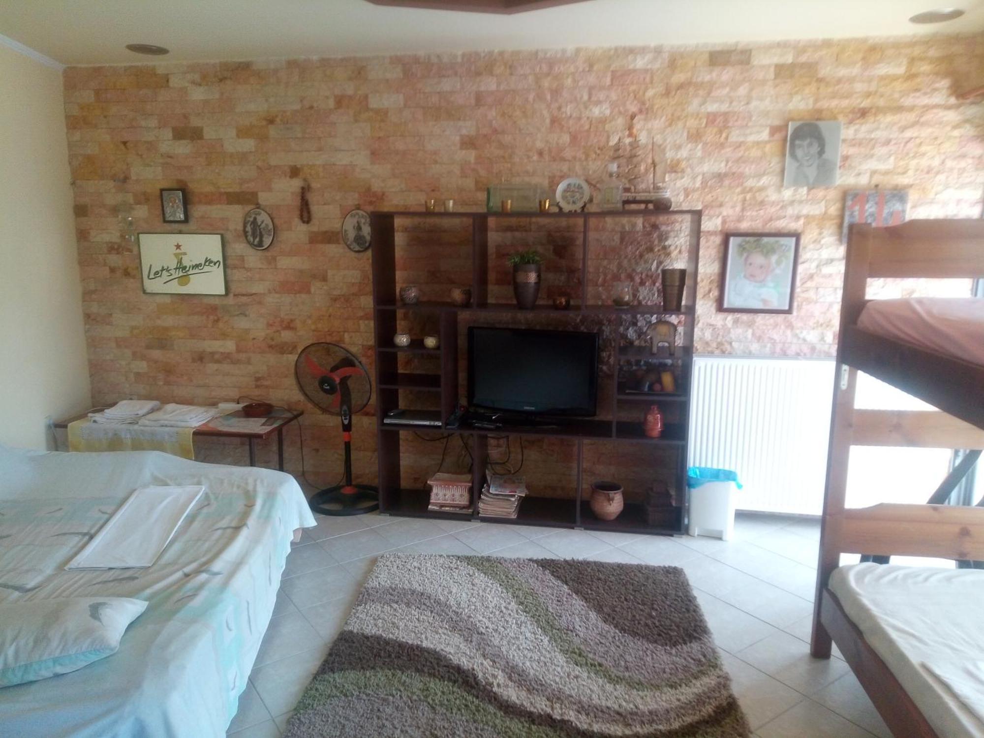Hostel Stylianos Kíssamos Exteriör bild