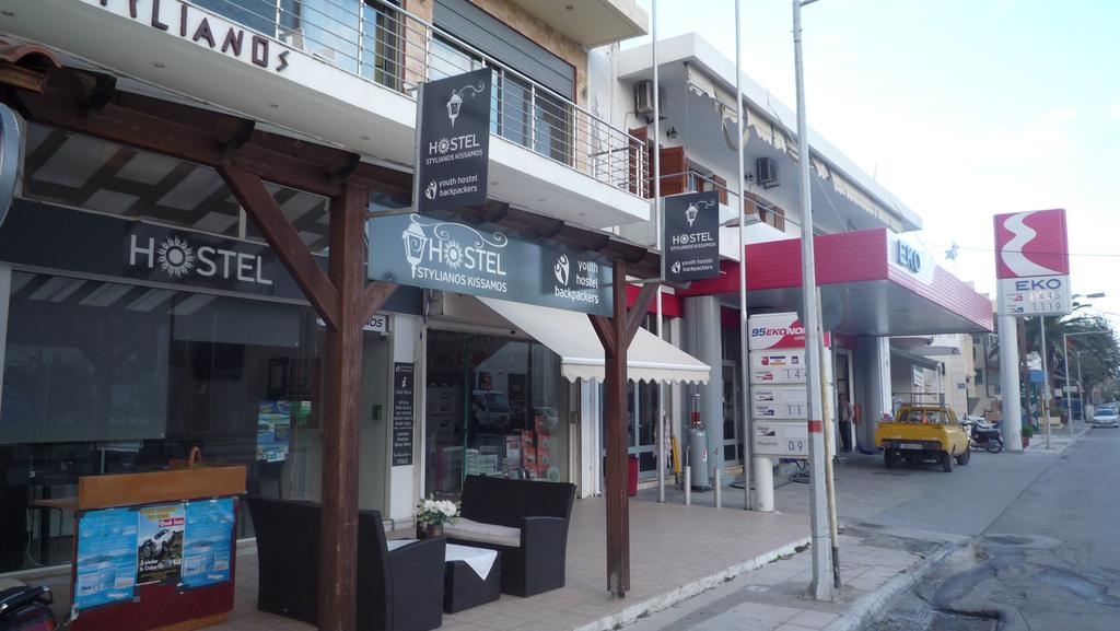 Hostel Stylianos Kíssamos Exteriör bild